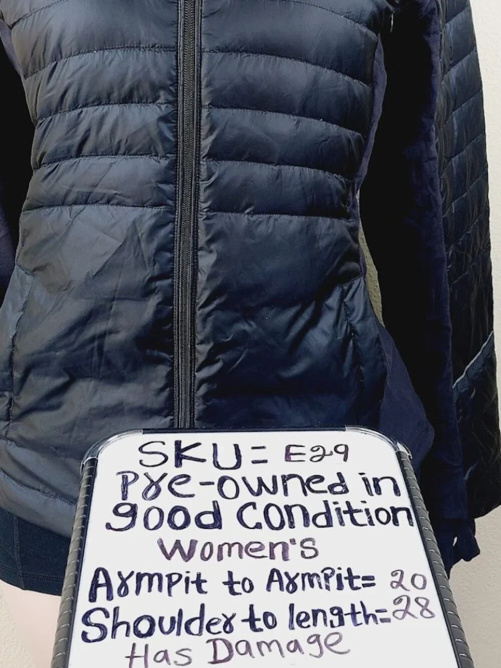 Lululemon Women's Black Down For A Run II Thermal Puffer Jacket Size 10